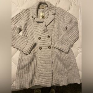 Lucky brand sweater with pockets and long sleeves ! NWT ! Sz. Medium
